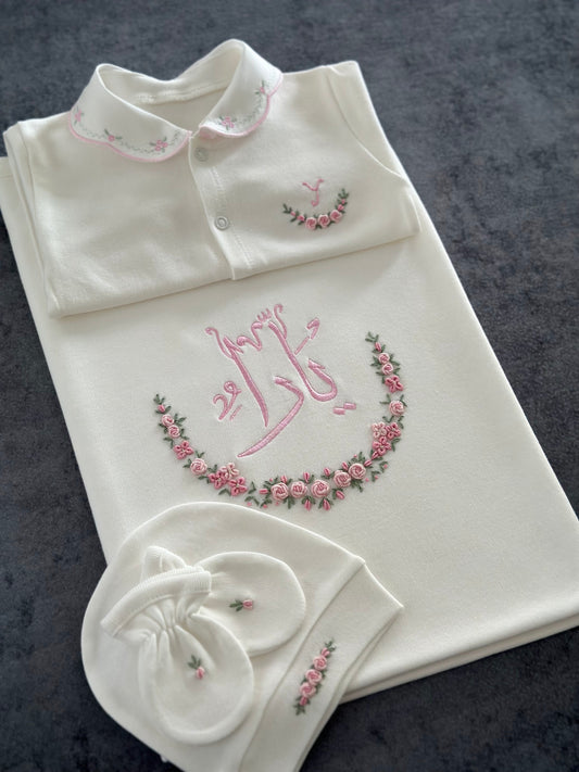 Personalized Hand Embroidery Clothing Set (0-3 Months) (4 Pcs, Sleepsuit, Blanket, Beanie, Mittens) | Floral