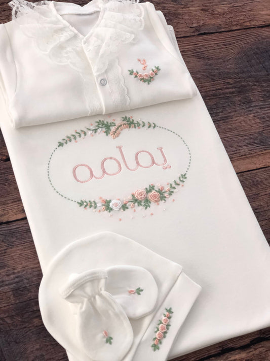 Personalized Hand Embroidery Clothing Set (0-3 Months) (4 Pcs, Sleepsuit, Blanket, Beanie, Mittens) | Atlas Bloom