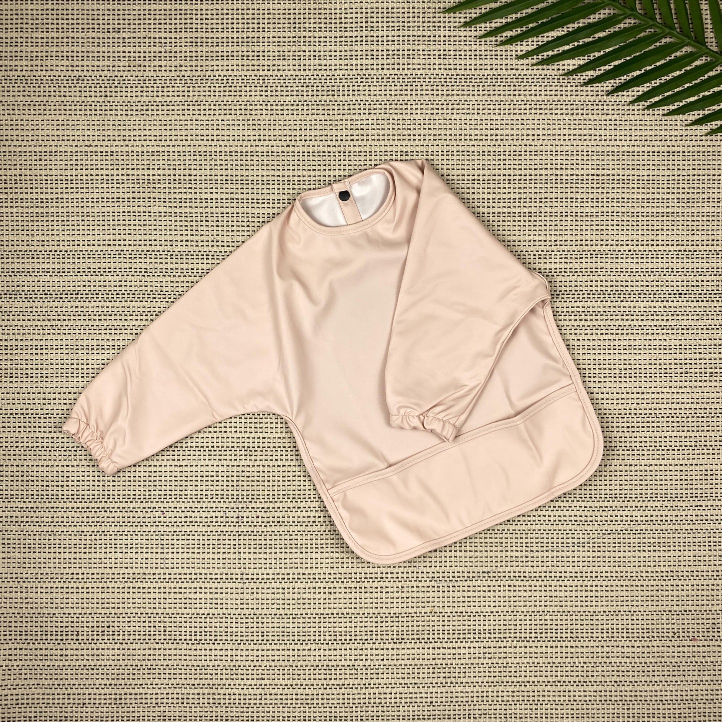 Personalized Sleeved Bib for Babies - Mess-Free, Personalized Fun at Mealtime